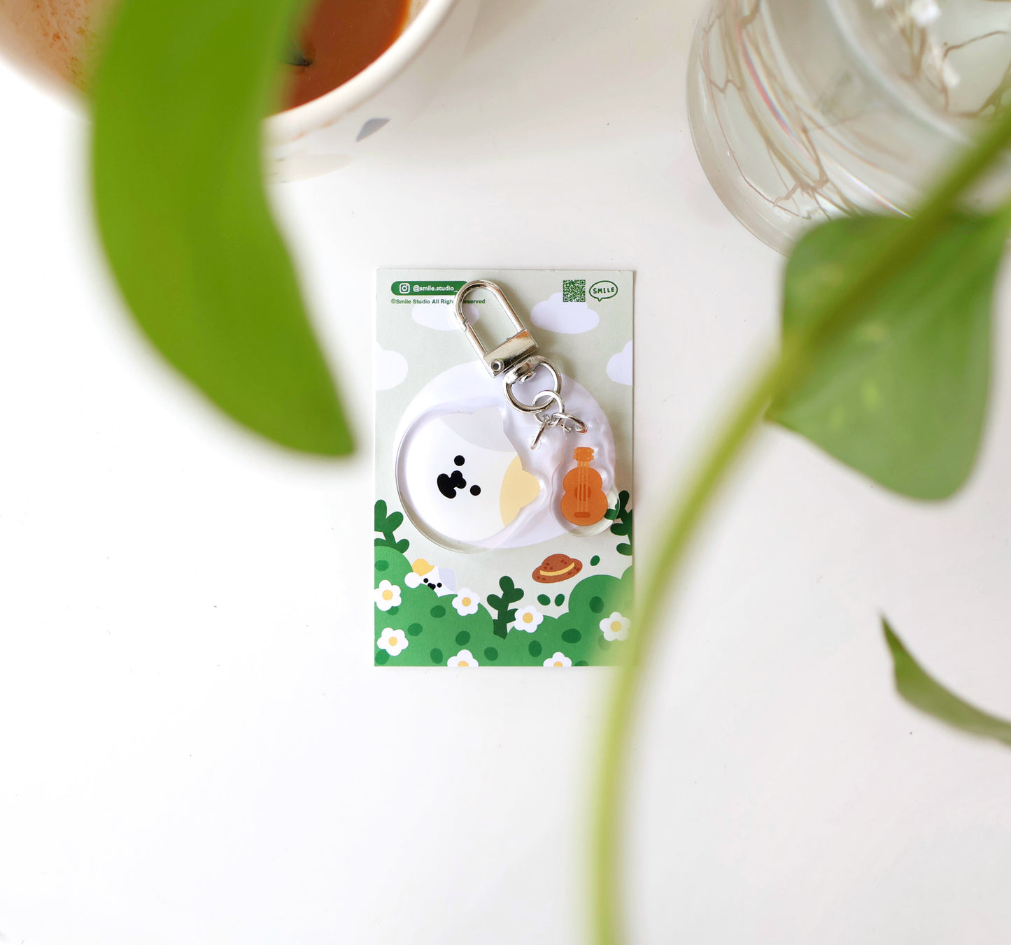 MeMe Cat in Spring Keychain