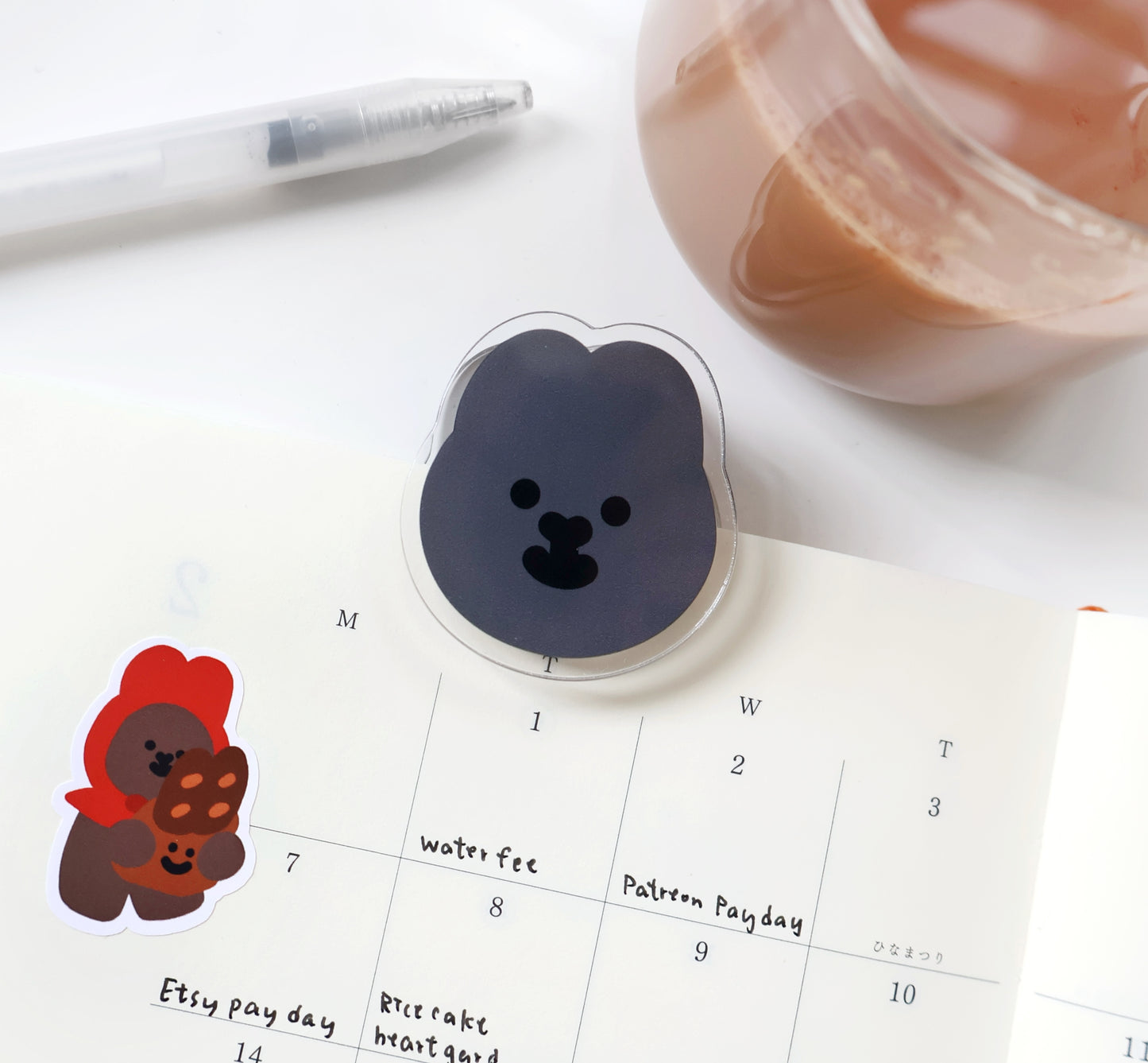 MoMo Rabbit Paper Clip