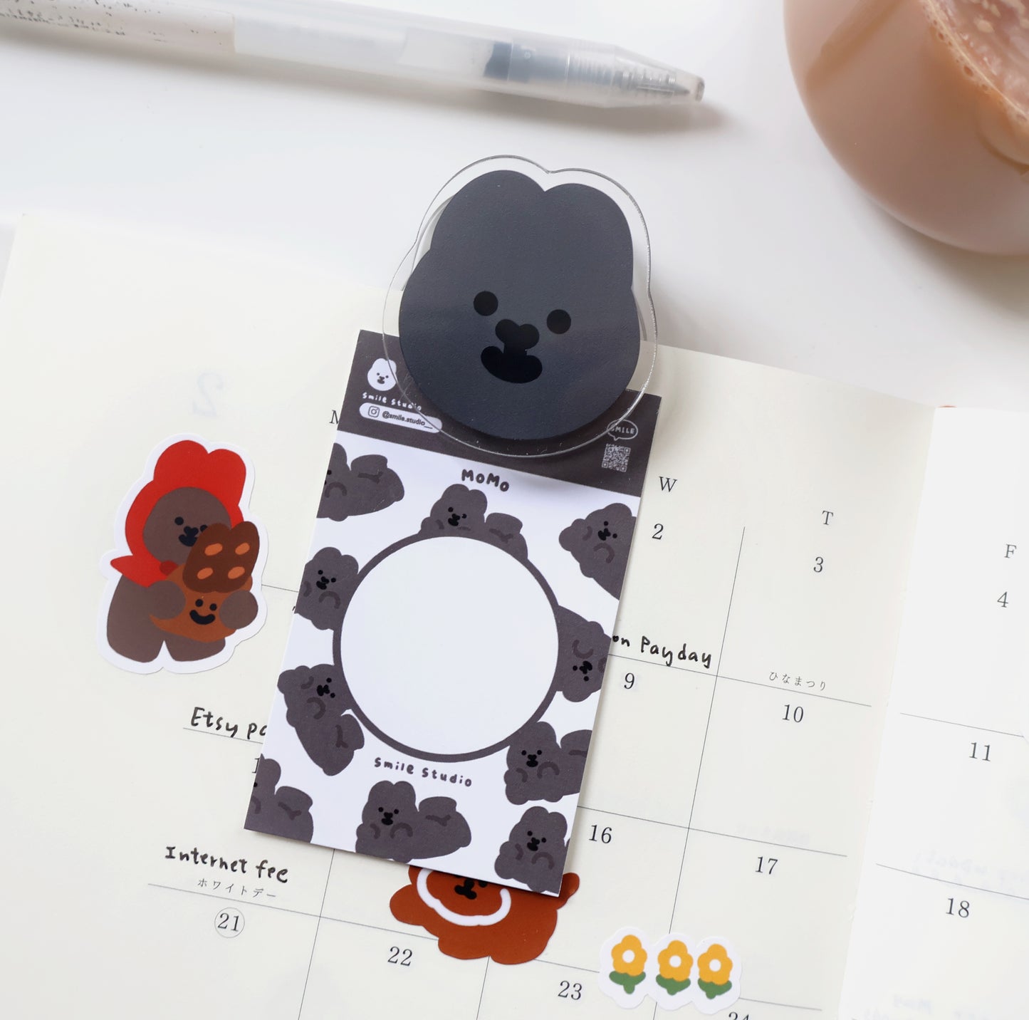 MoMo Rabbit Paper Clip