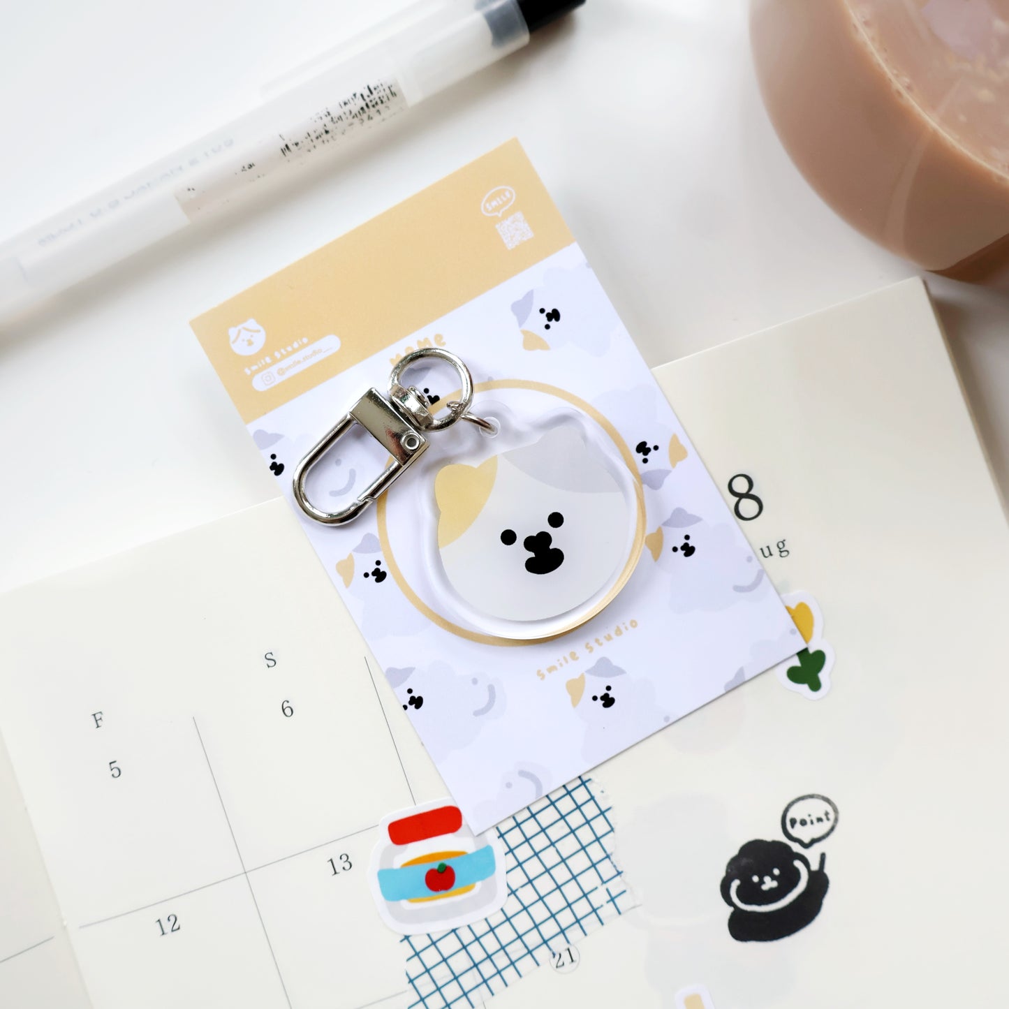 MeMe Cat Keychain