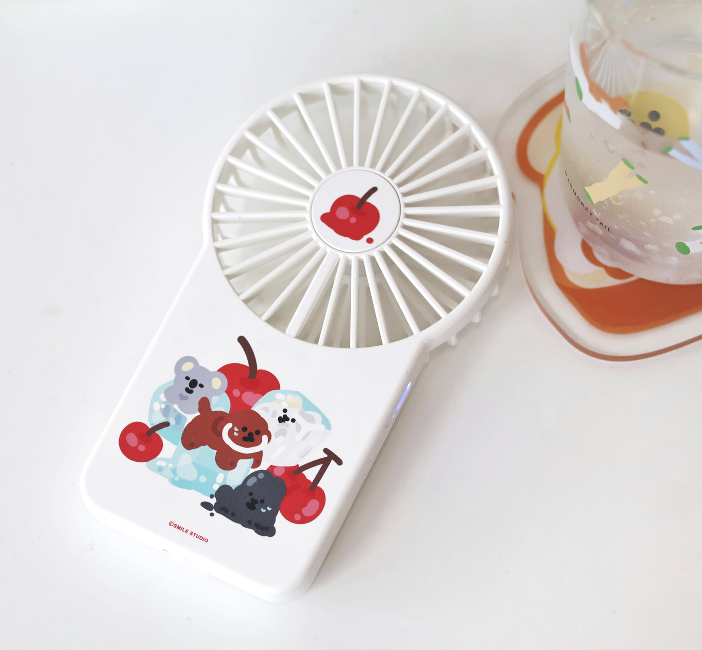(Vinnic x Smile Studio) Smile Friends with Cherry Portable Mini Fan