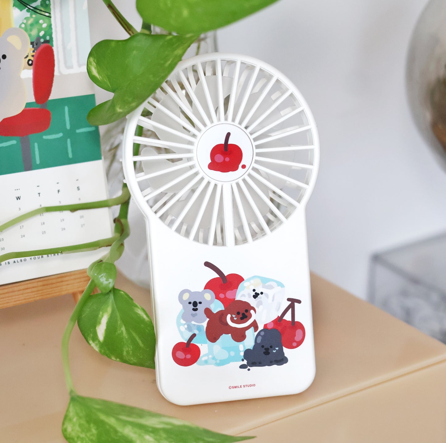 (Vinnic x Smile Studio) Smile Friends with Cherry Portable Mini Fan