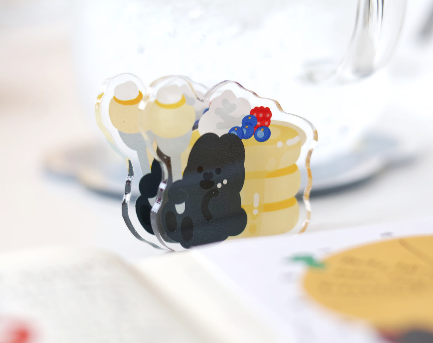 MoMo Rabbit with Pancake Paper Clip
